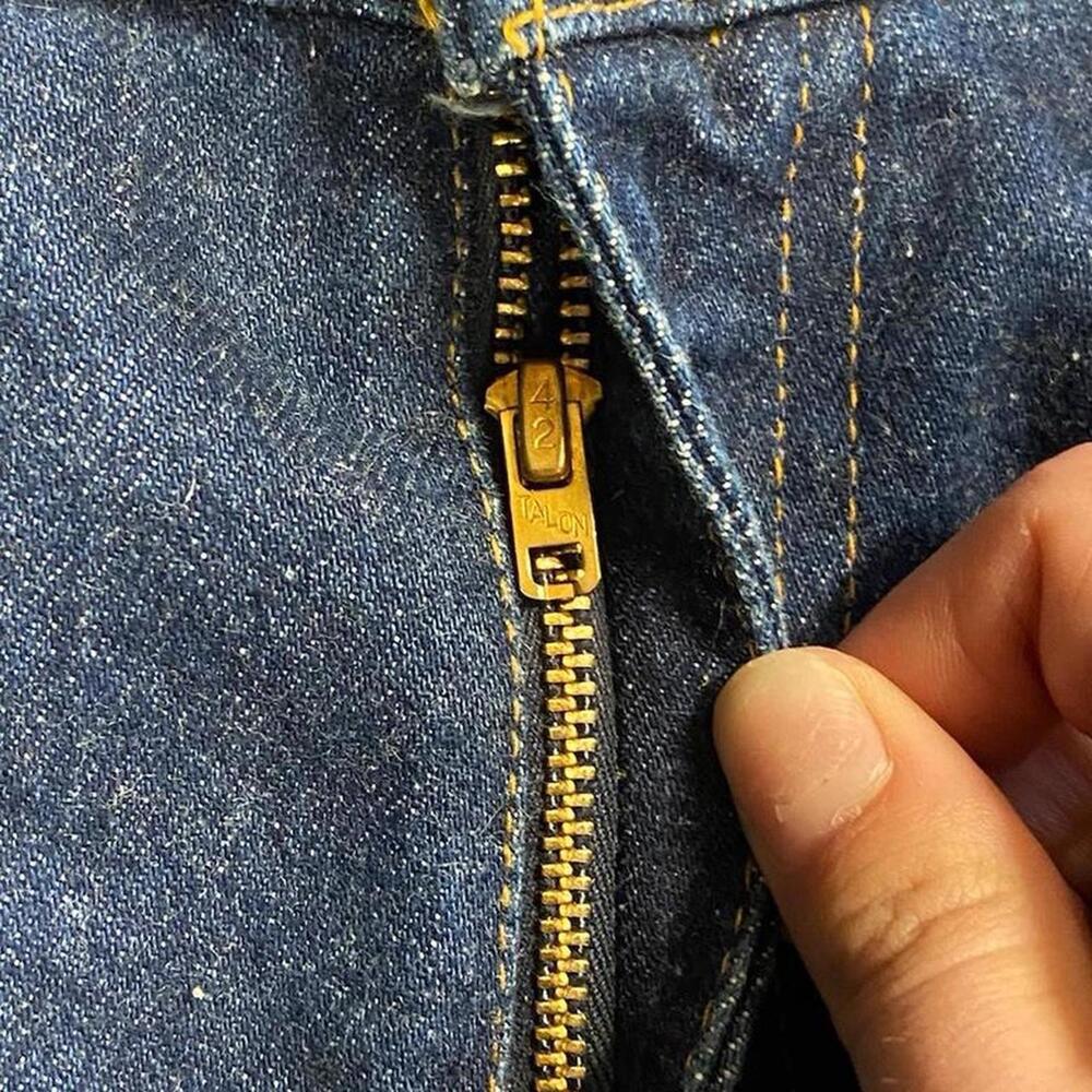 Vintage 1970s Levi 505 Jeans - Picture 3 of 8